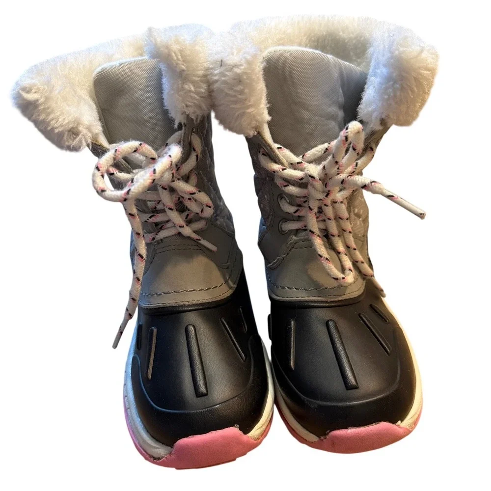 Carters Kids Snow Boots Quilted Gray Pink Laces‎ Faux Fur Lined Winter Size 12